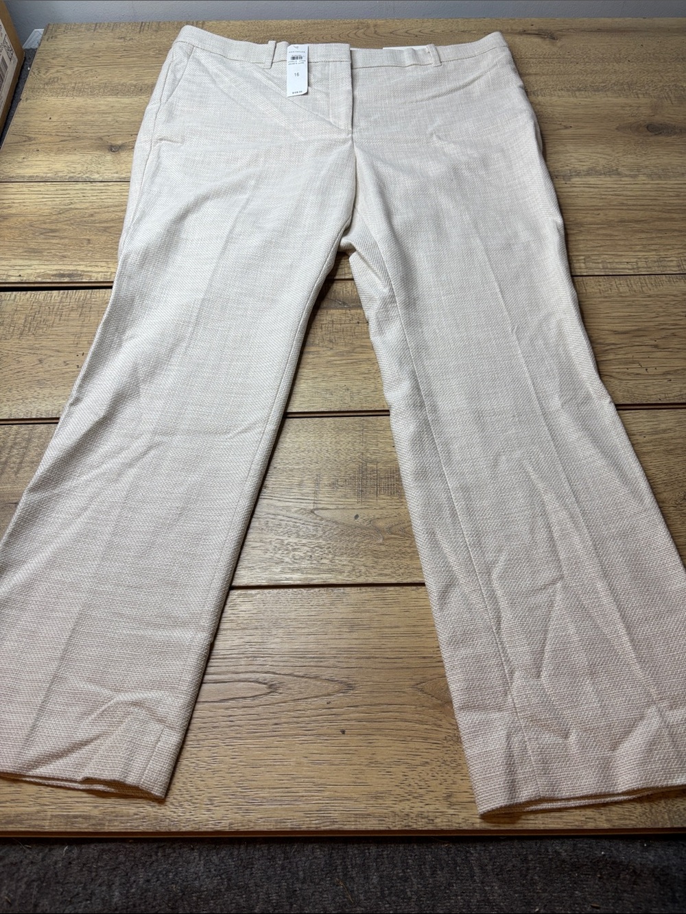 Women’s Ann Taylor The Straight Light Cream Tweed Dress Pants Size 16 NWT